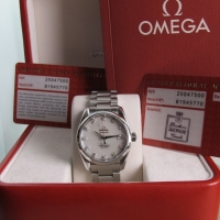 Часы Omega Omega Aqua Terra Mid Size Chronometer 2504.75.00